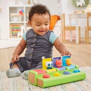 Playskool Toddler Learning Toys Busy Poppin Pals Pop-up Activity Toy - Toddler Toys Playskool Toddler Learning Toys Busy Poppin Pals Pop-up Activity Toy