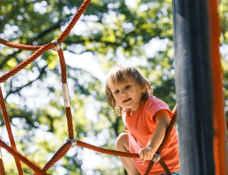Girl Play and Climb Outdoors - Toddler Toys Girl Play and Climb Outdoors